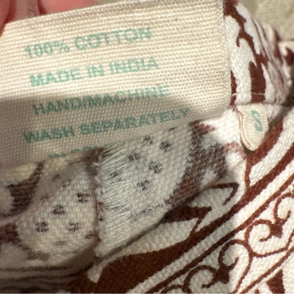 Julia Amory Brown and White Patterned Kelly Shorts | S - Picture 7 of 7